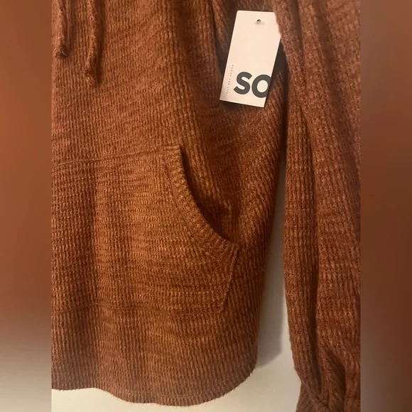 SO Hoodie - Picture 3 of 9